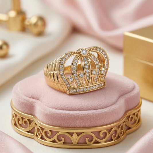 Anillo Corona de Oro con Diamantes