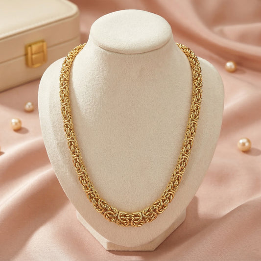 Collar Cadena Bizantina en Oro - Lujo Atemporal y Sofisticación